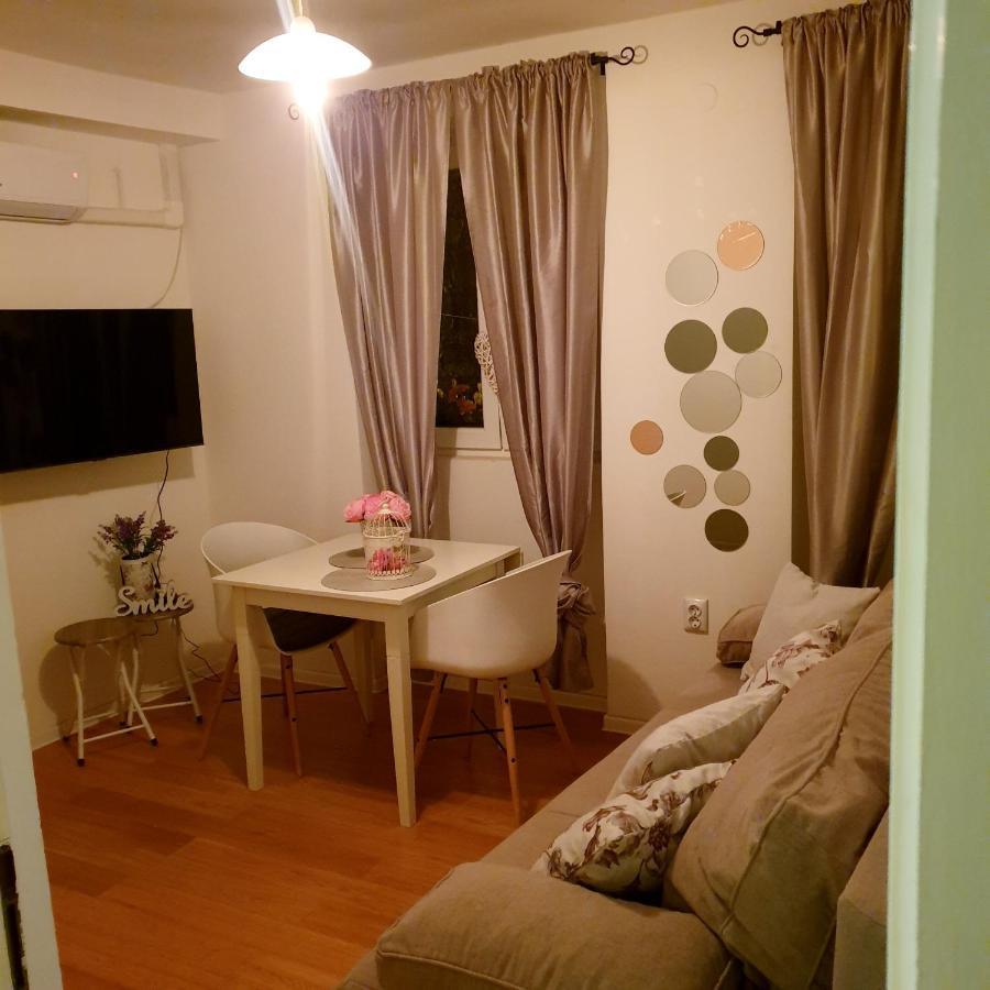 D&M Apartment Sibenik - An Apartment In The Heart Of The Old Town Exteriör bild